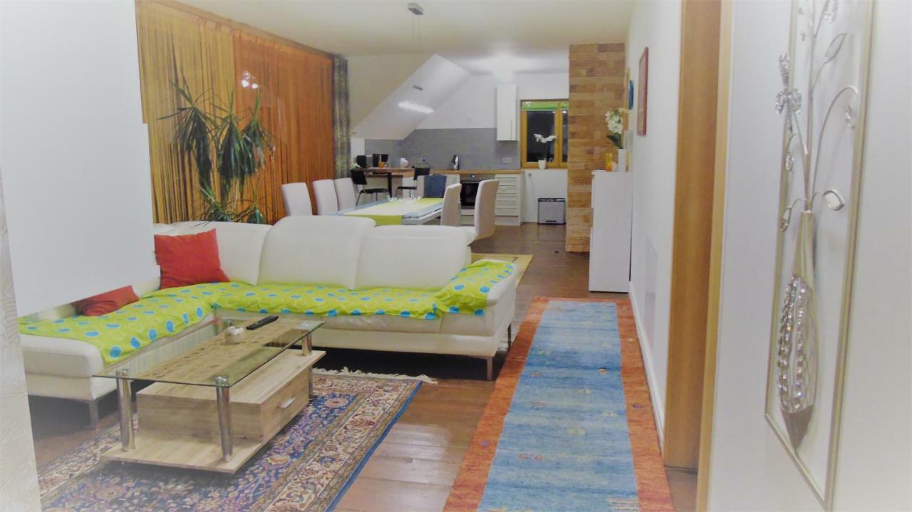 Apartment Csilla *
